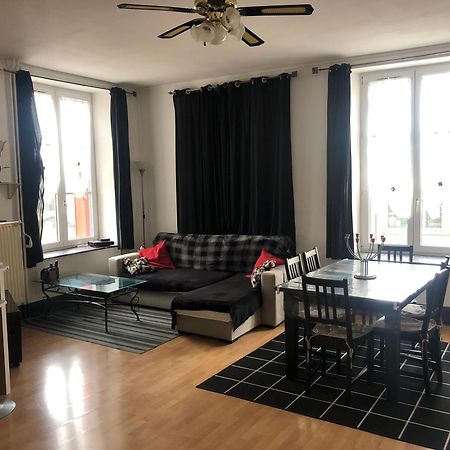 Appartement Spacieux Flize ภายนอก รูปภาพ